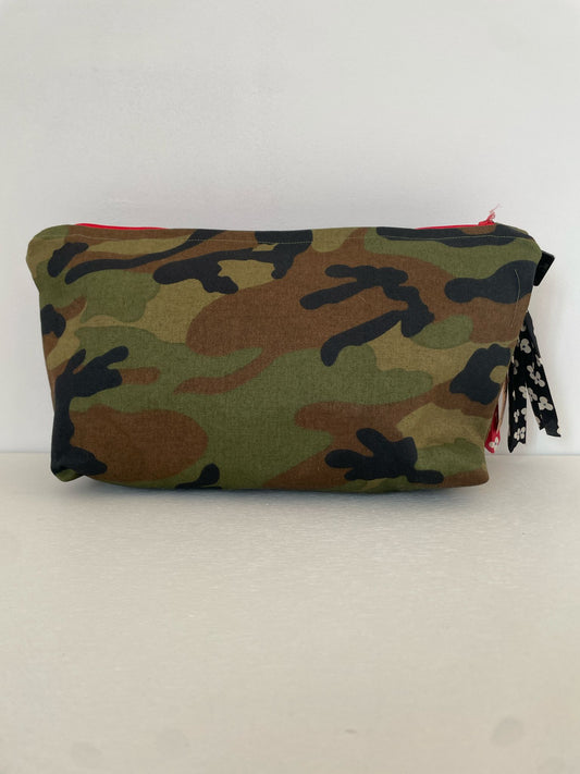Pochette “Camouflash et Coeur d’Abeille”