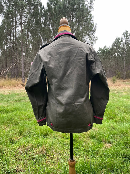 Veste Treillis militaire customisée “Miss Flower”