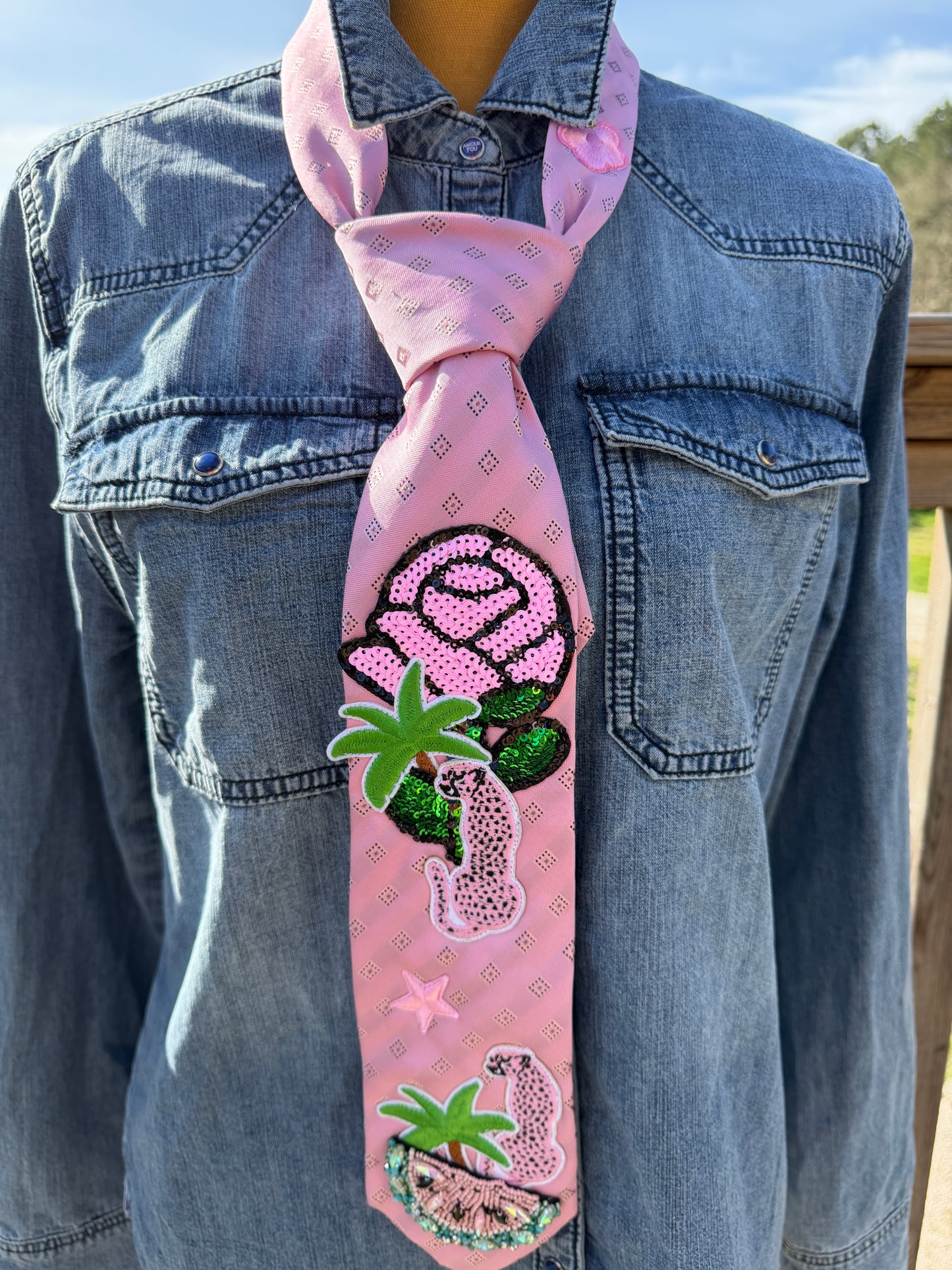 Cravate bijou - "Rose Riviéra" - pièce unique