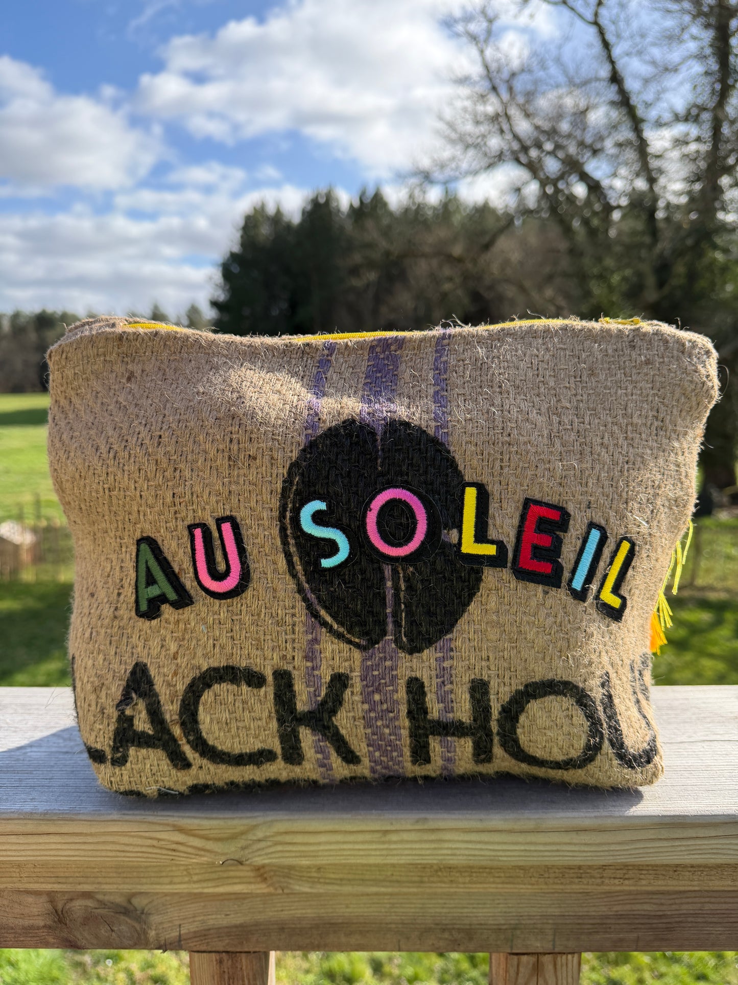 Pochette  femme - "Au Soleil" - toile de jute - pièce unique