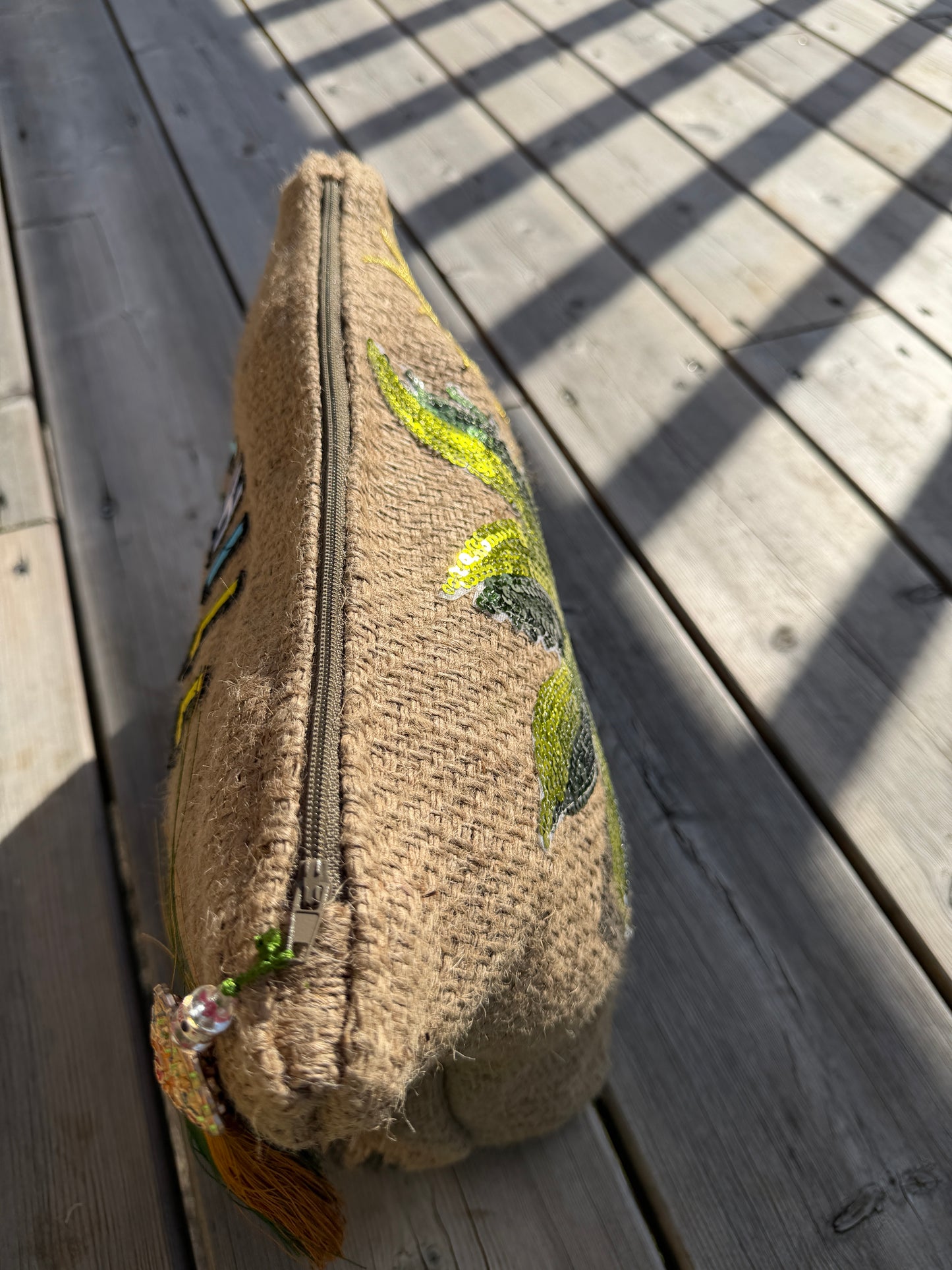 Pochette  femme - "Chill" - toile de jute -  pièce unique